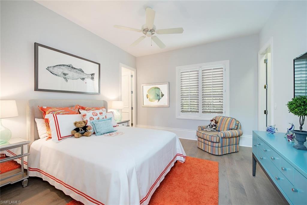 ISLA VISTA - Residential