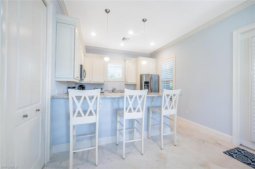 KENSINGTON GARDENS - Residential