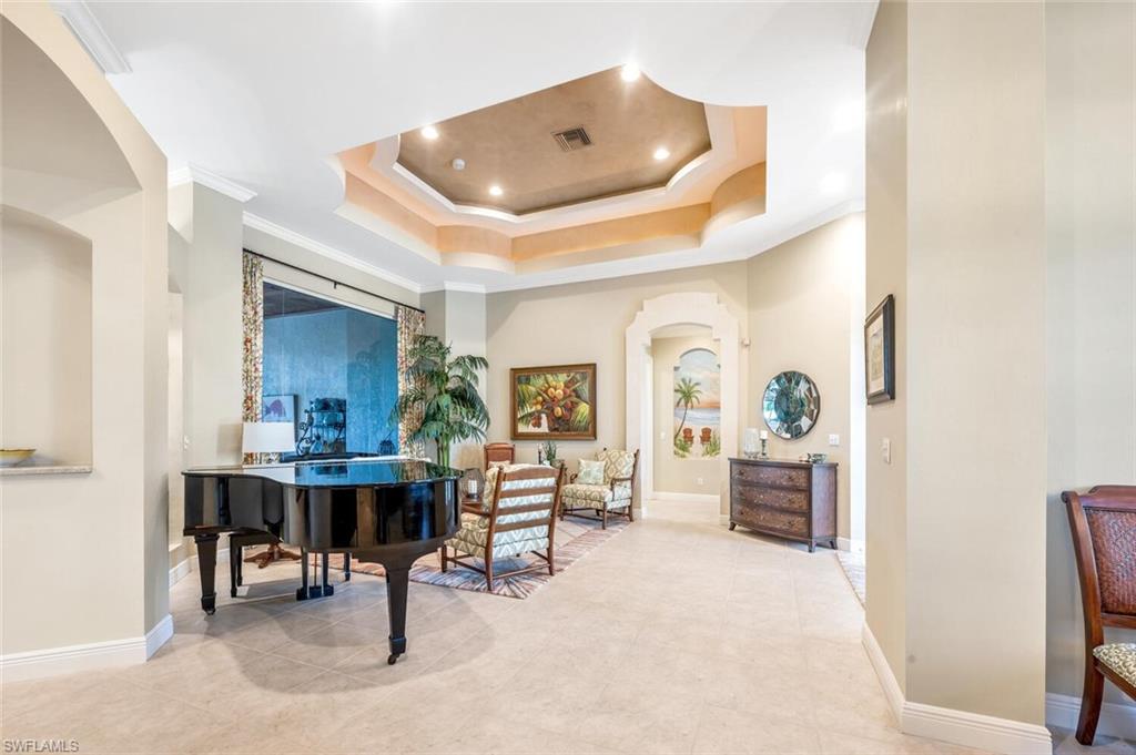 KENSINGTON GARDENS - Residential