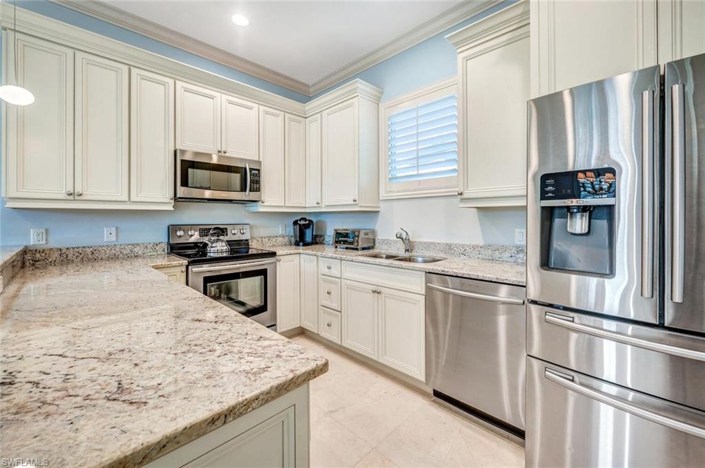 KENSINGTON GARDENS - Residential