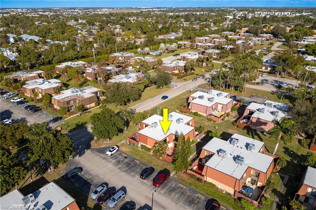 PARKWOODS TOWNHOUSE COMMUNITY - Residential