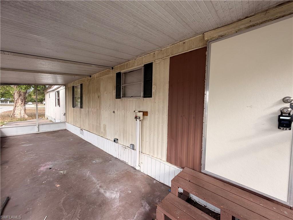 SUNCOAST ESTATES UNREC - Residential Lease