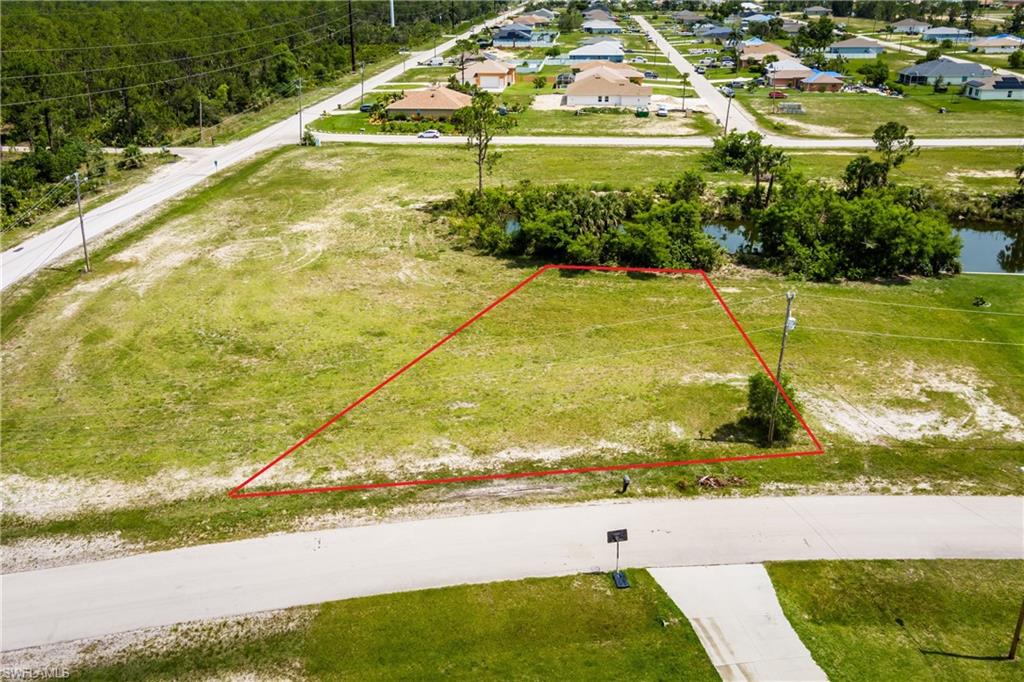 CAPE CORAL - Land
