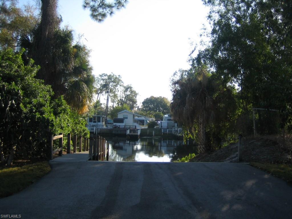 FOREST VILLAS - Residential