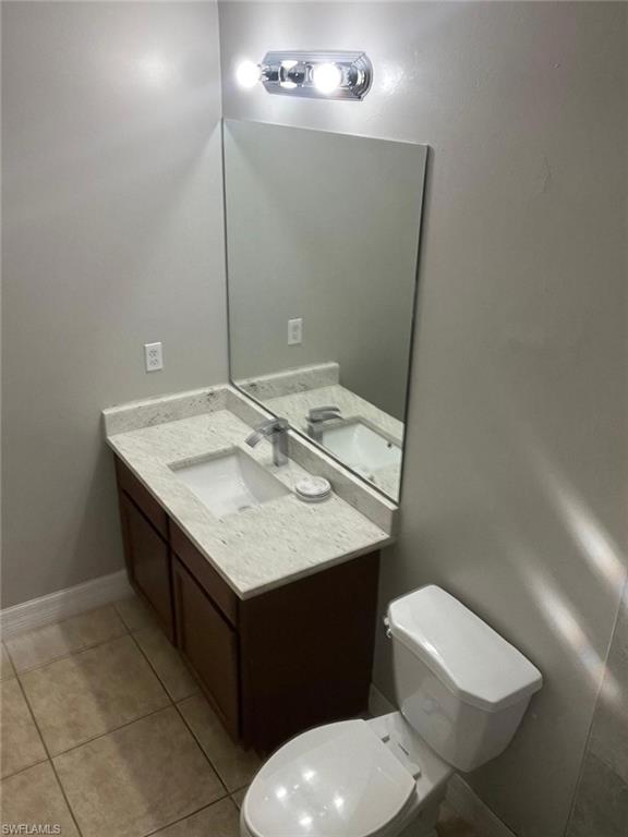 SHADOW LAKES - Residential Lease