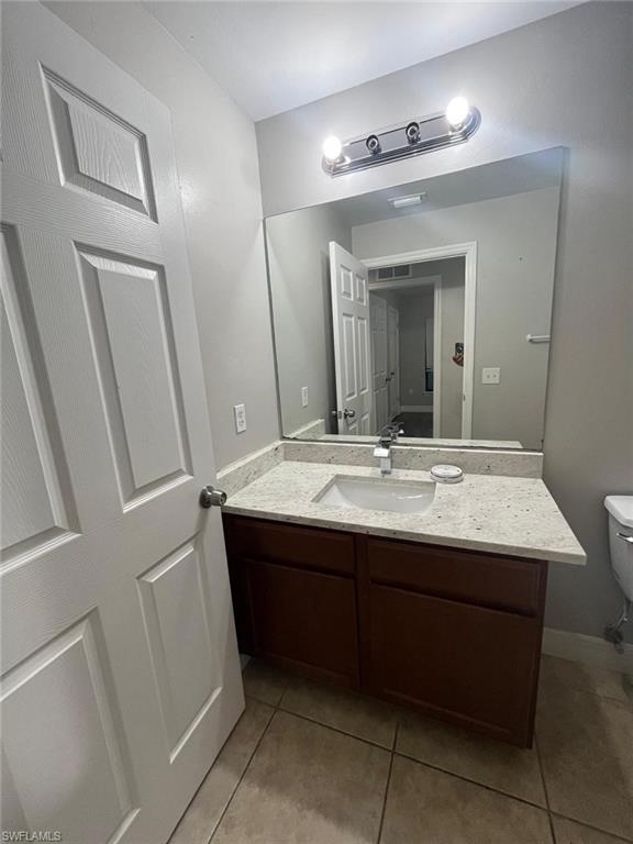 SHADOW LAKES - Residential Lease