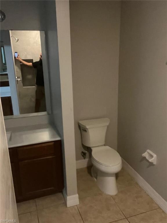 SHADOW LAKES - Residential Lease