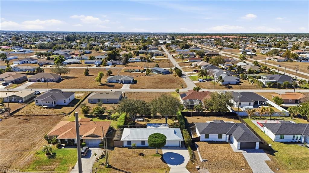 CAPE CORAL - Residential