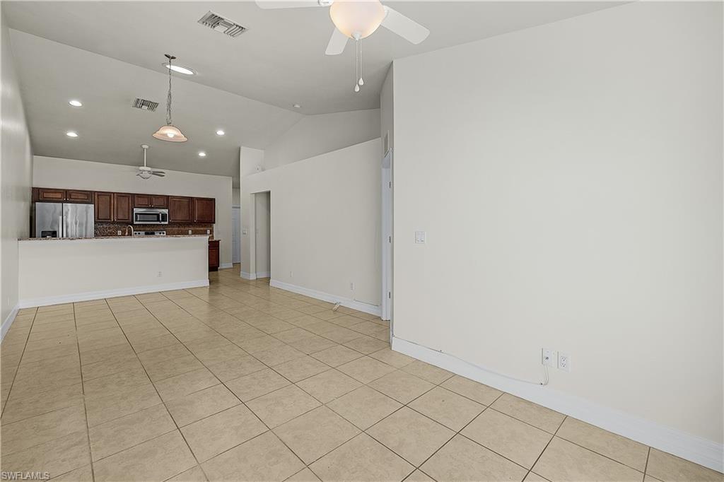 CAPE CORAL - Residential Lease