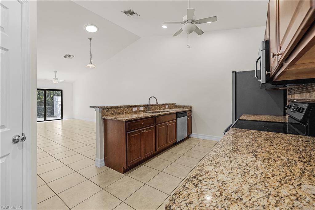 CAPE CORAL - Residential Lease