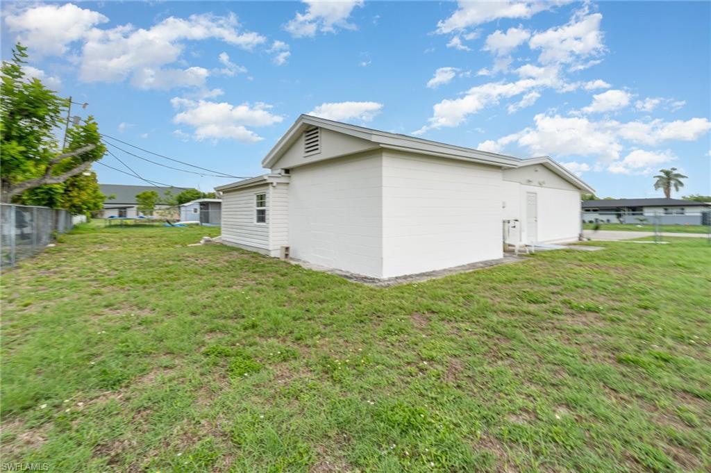 LEHIGH ACRES - Residential