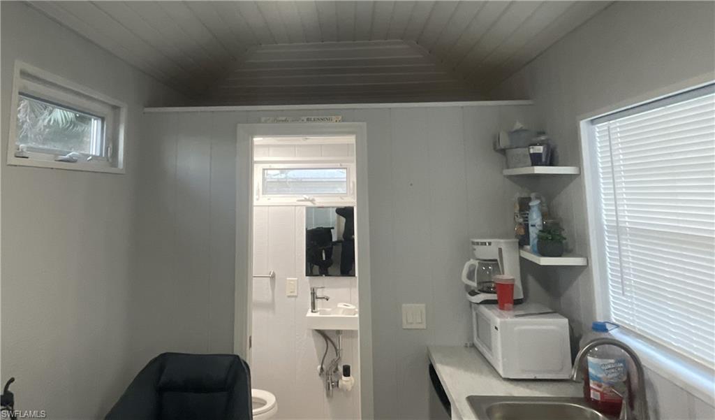 CYPRESS TRAIL RV RESORT - Land