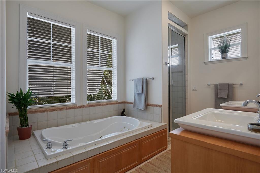 CAPTAINS COVE - Residential