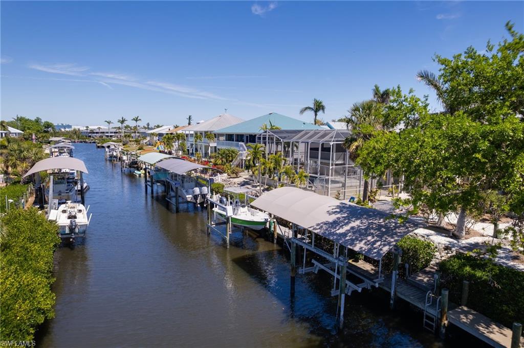 CAPTAINS COVE - Residential