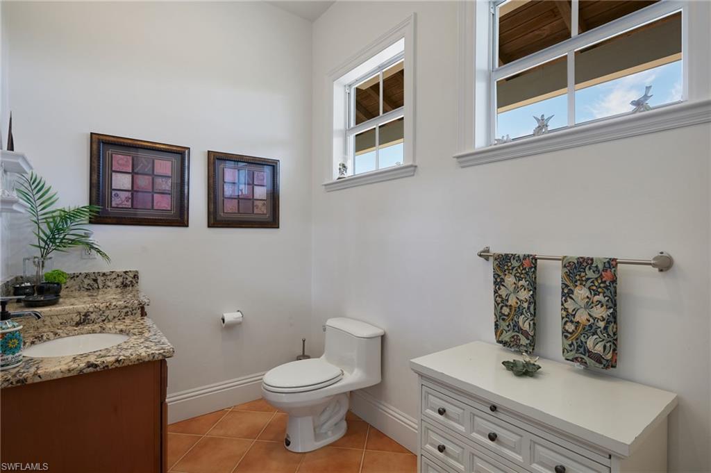 CAPTAINS COVE - Residential