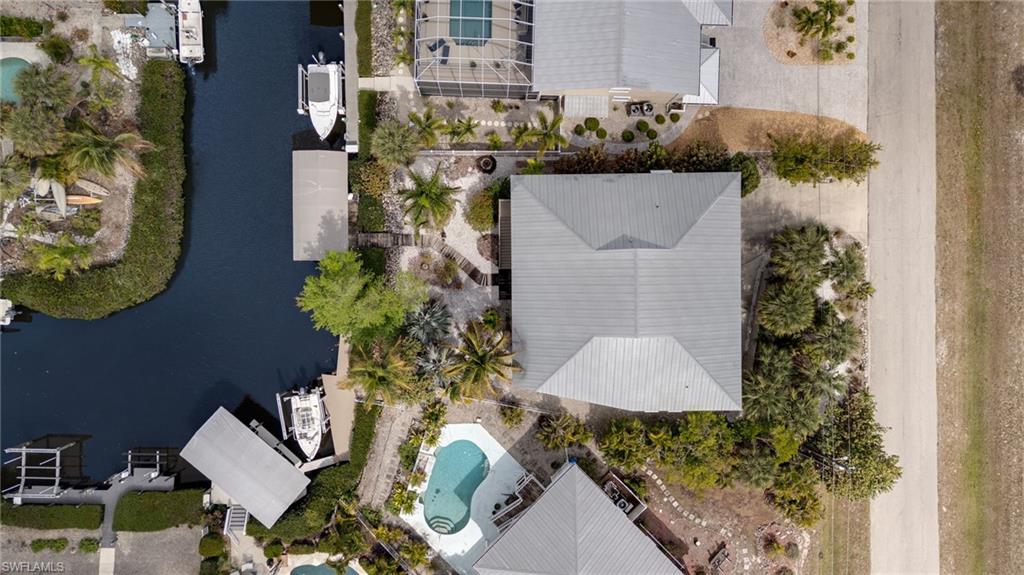 CAPTAINS COVE - Residential