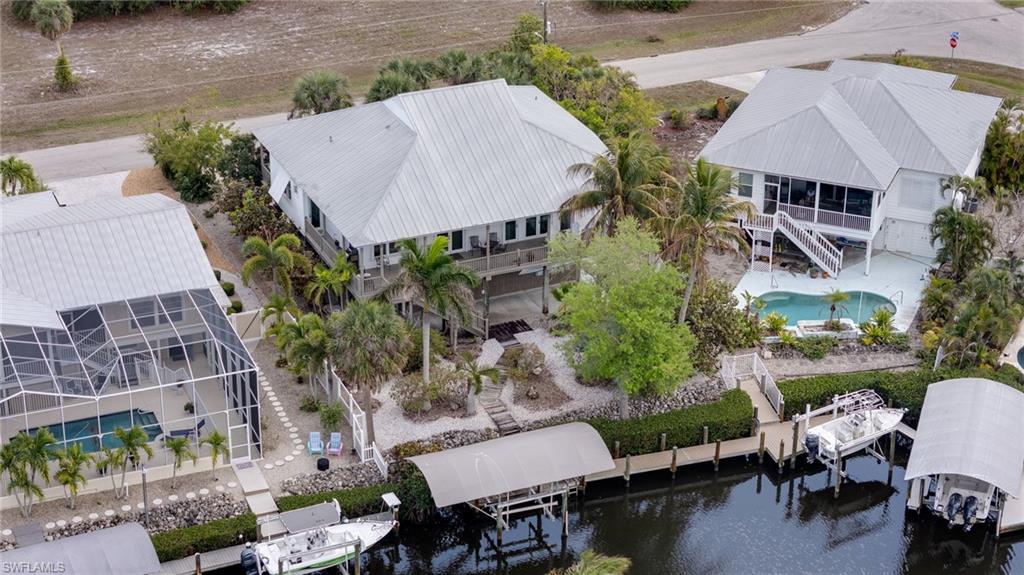 CAPTAINS COVE - Residential