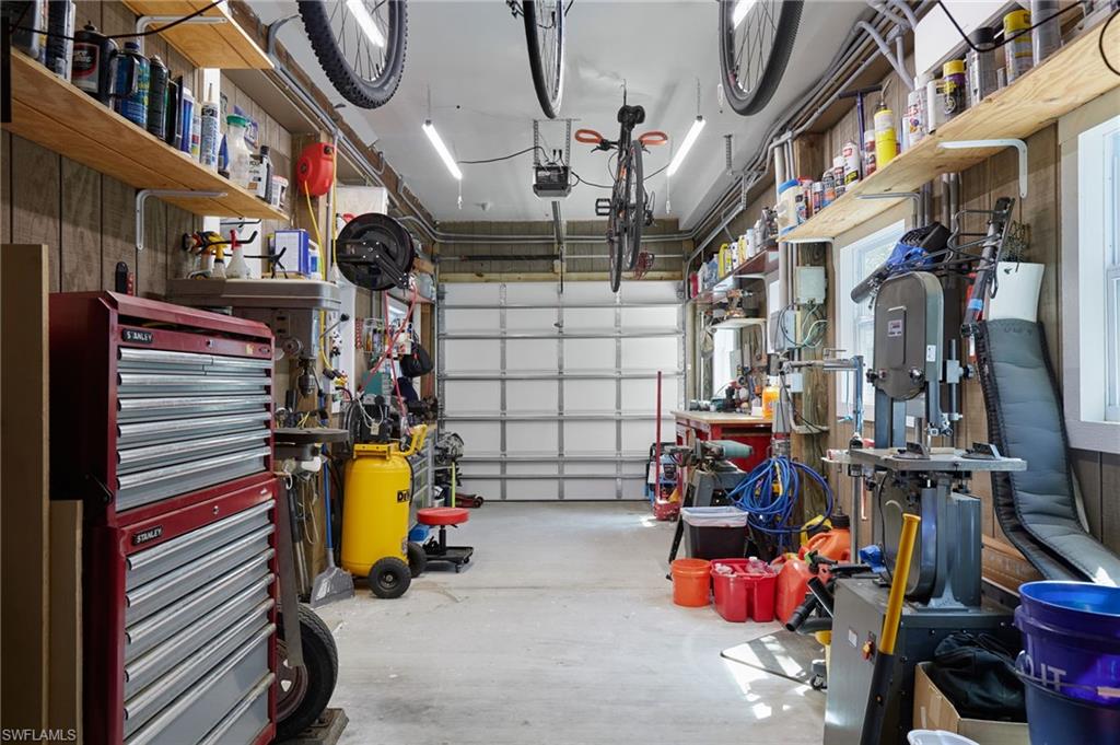 CAPTAINS COVE - Residential