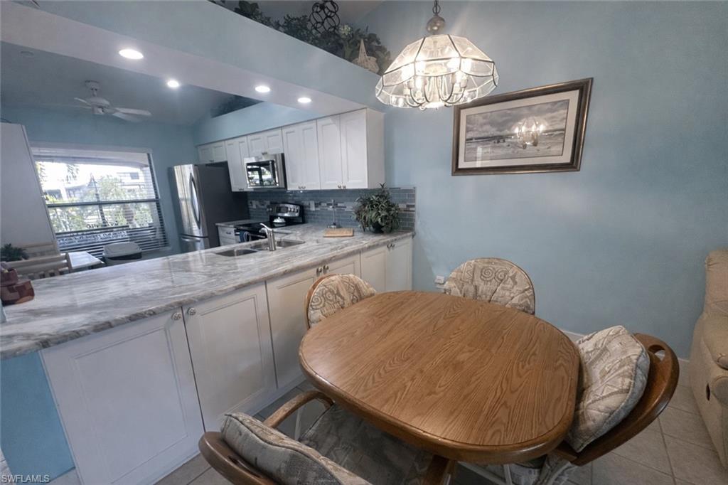 VILLAS AT CINNAMON COVE - Residential