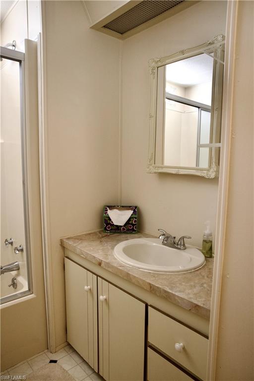 LAKE FAIRWAYS COUNTY CLUB - Residential