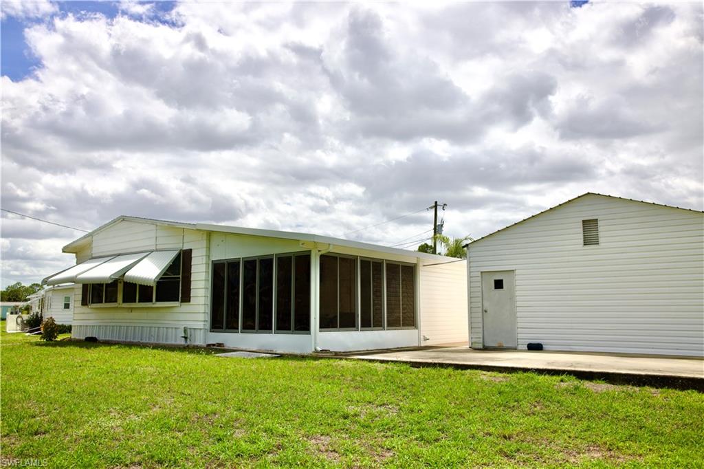 LAKE FAIRWAYS COUNTY CLUB - Residential