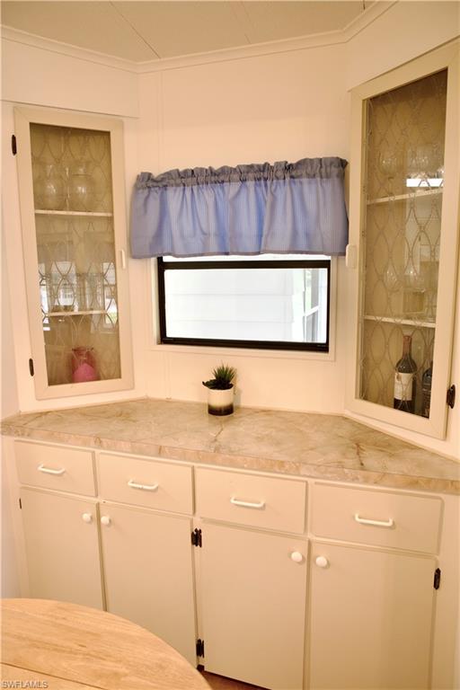 LAKE FAIRWAYS COUNTY CLUB - Residential