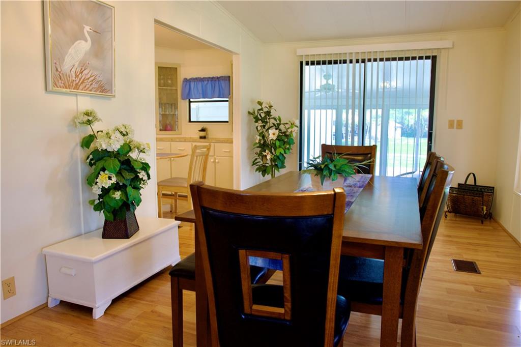 LAKE FAIRWAYS COUNTY CLUB - Residential