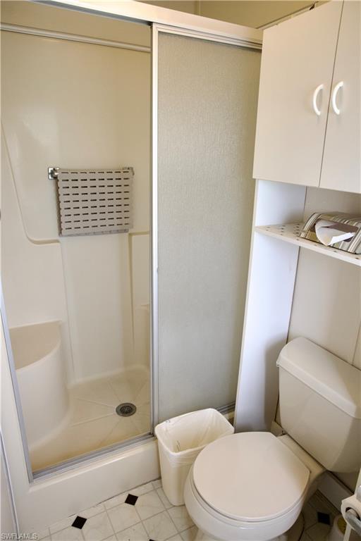 LAKE FAIRWAYS COUNTY CLUB - Residential