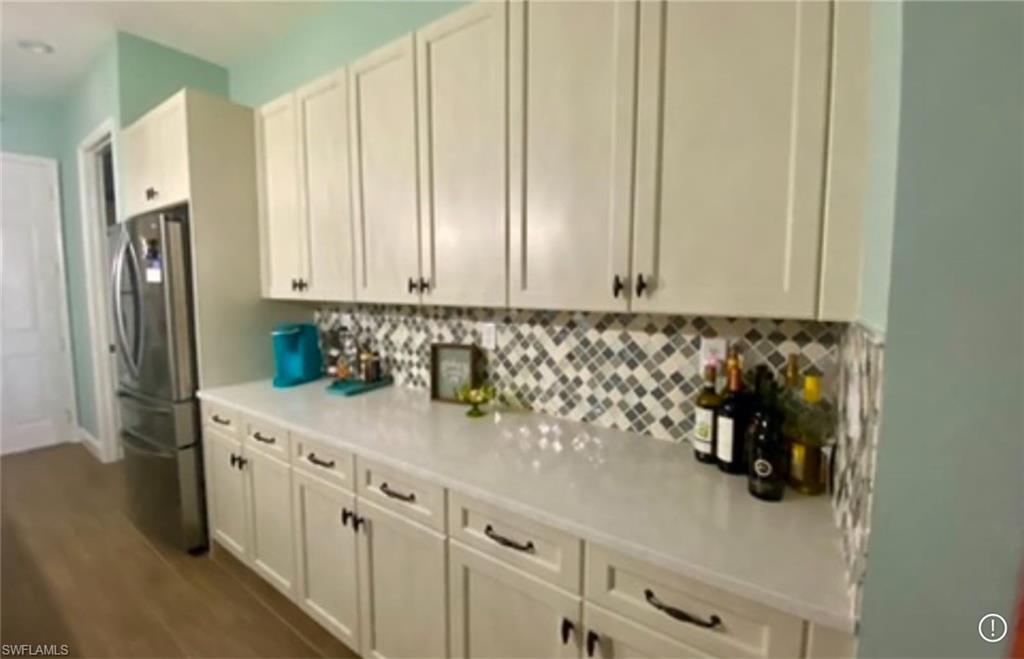 MAPLE RIDGE - Residential