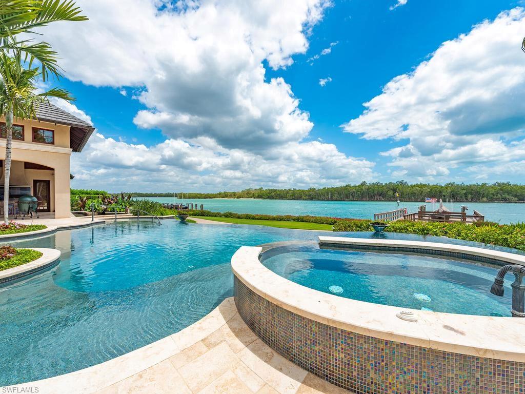 840 Admiralty Parade E