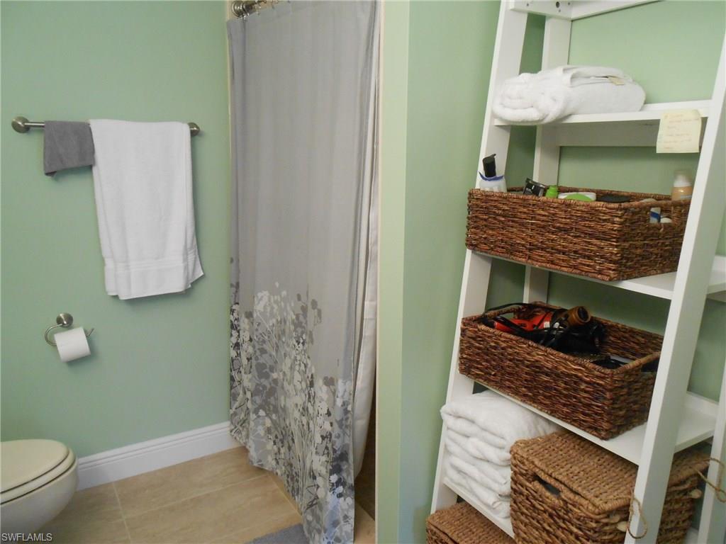 VILLAGES AT EMERALD LAKES - Residential