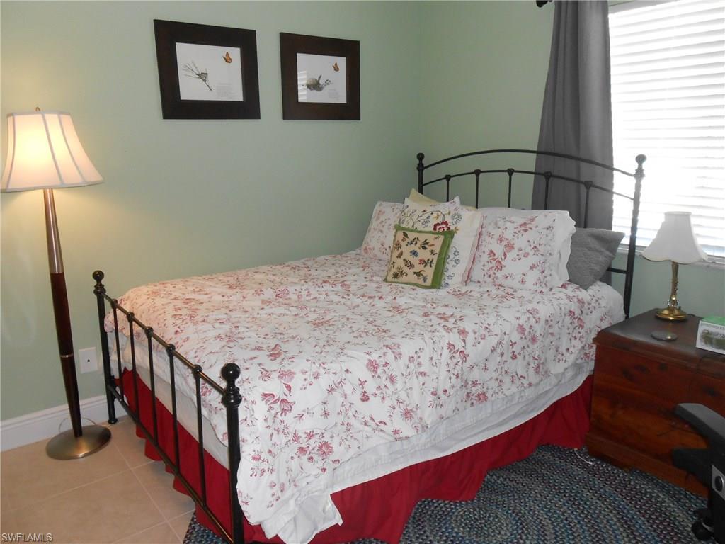 VILLAGES AT EMERALD LAKES - Residential