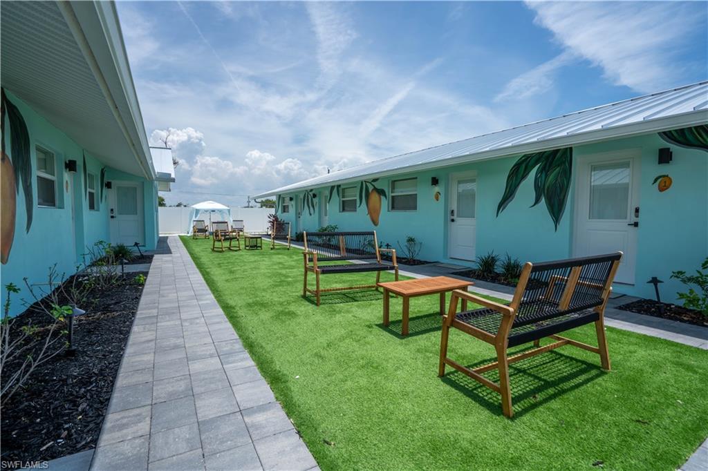 SEAGRAPE - Residential