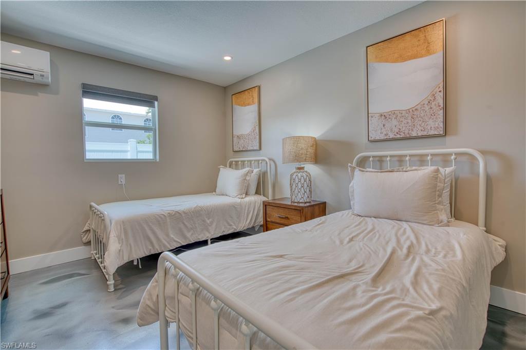 SEAGRAPE - Residential