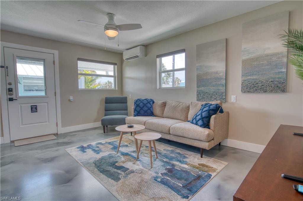 SEAGRAPE - Residential