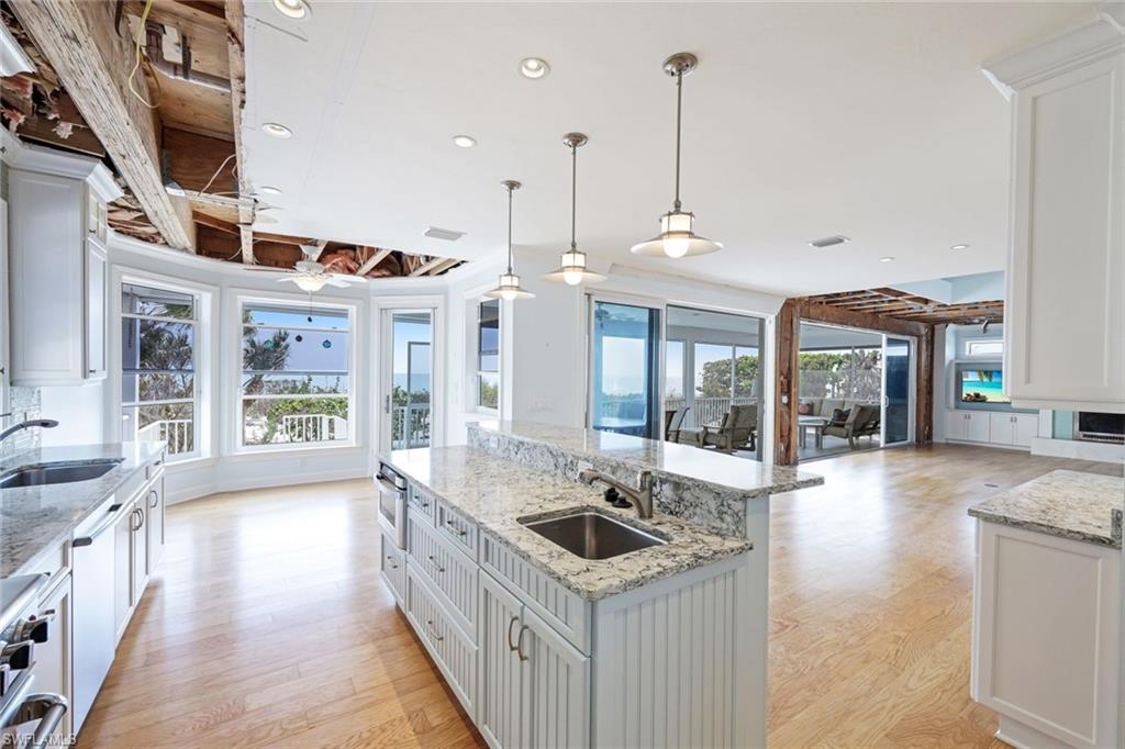 METES AND BOUNDS - Residential