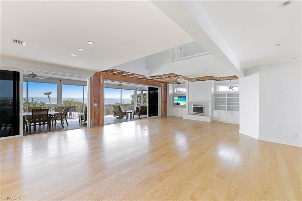 METES AND BOUNDS - Residential