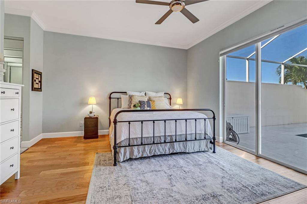 VILLAGE WALK - Residential