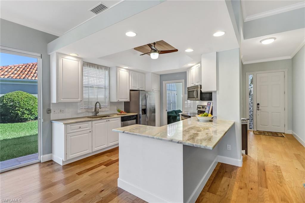 VILLAGE WALK - Residential