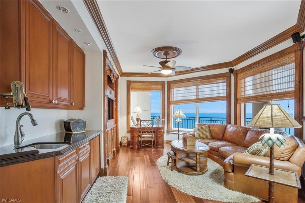 BELIZE - Residential