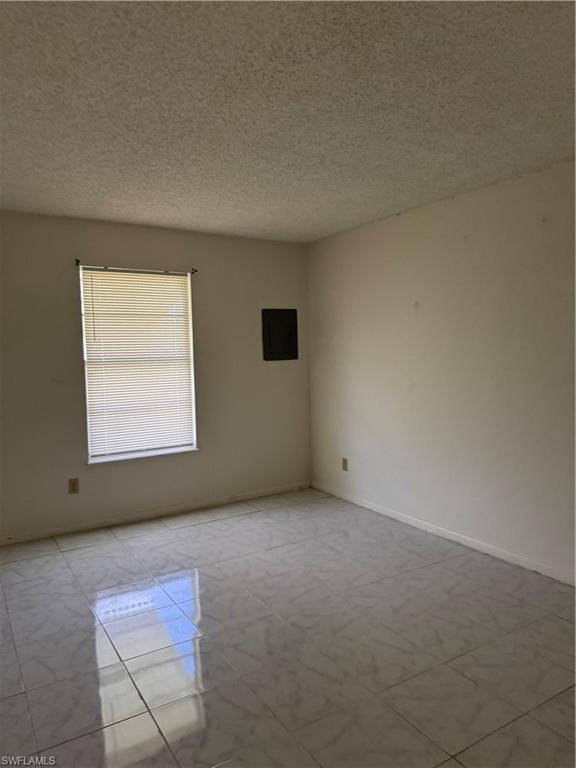 PINEWOOD CONDOMINIUM - Residential Lease