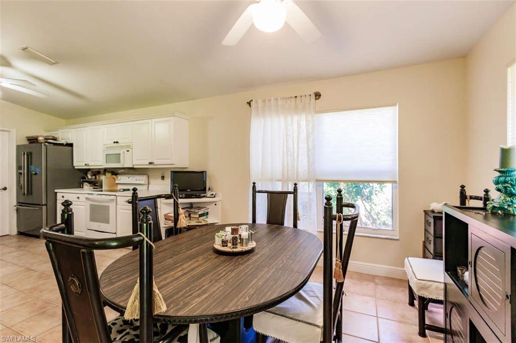 HARBOUR ISLE YACHT AND RACQUET CLUB CONDO - Residential