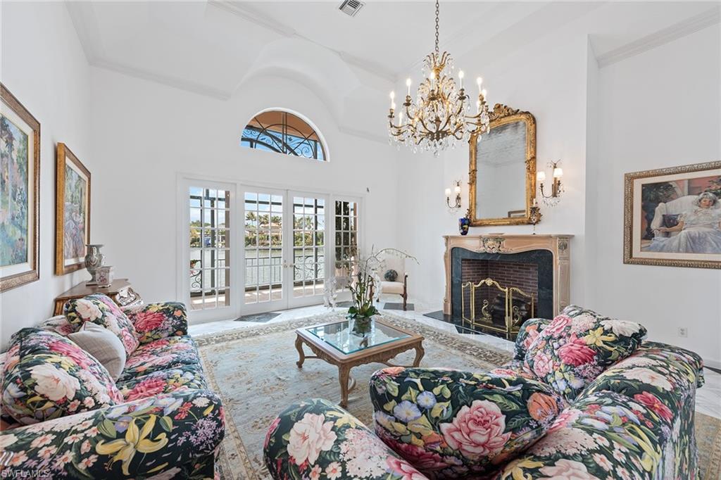 PARK SHORE - Residential