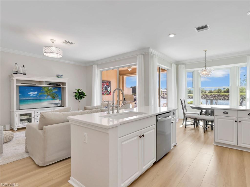 STONEYBROOK - Residential