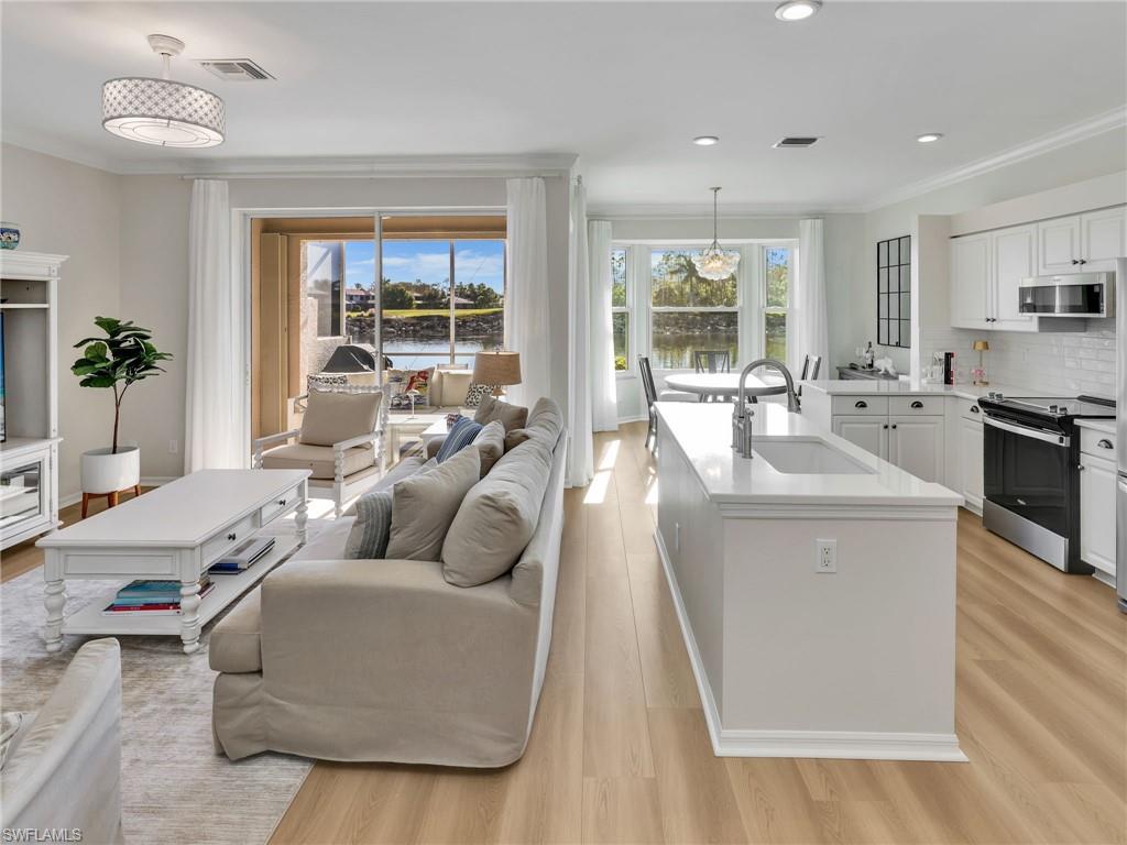 STONEYBROOK - Residential