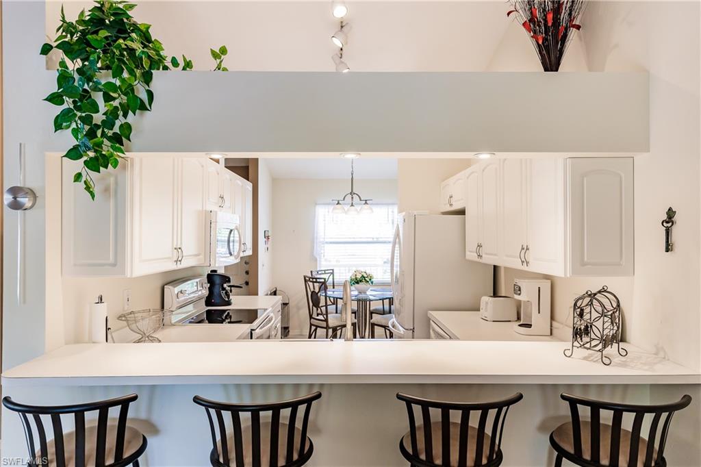 PEBBLE SHORES - Residential