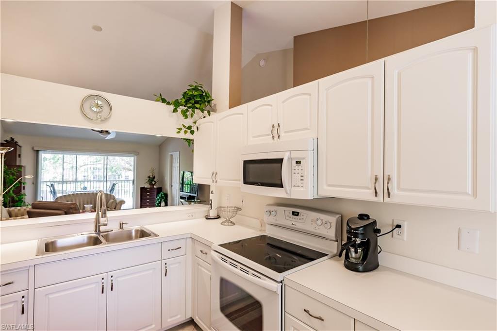 PEBBLE SHORES - Residential