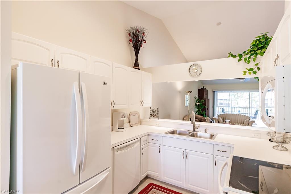 PEBBLE SHORES - Residential