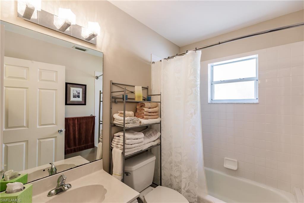 PEBBLE SHORES - Residential