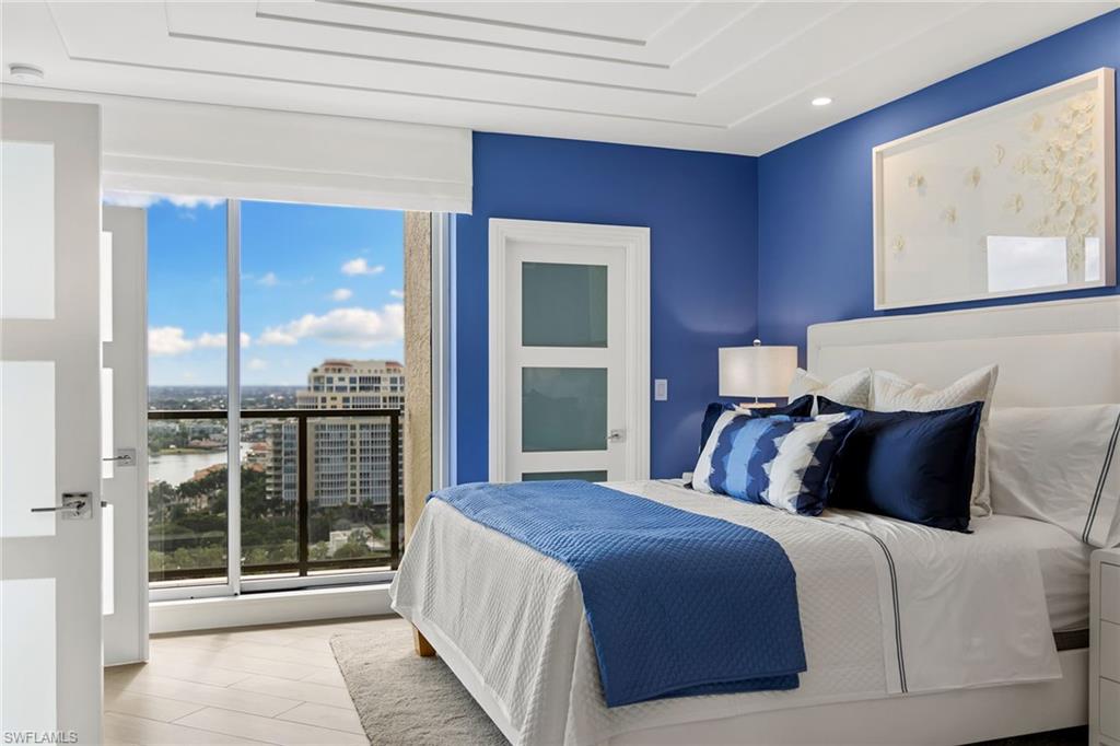 MERIDIAN CLUB - Residential